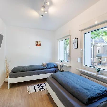 Apartment Vaz Du02 Fuer Monteure Kueche, Tv, Wlan, Parkplatz, Autobahnaehe *